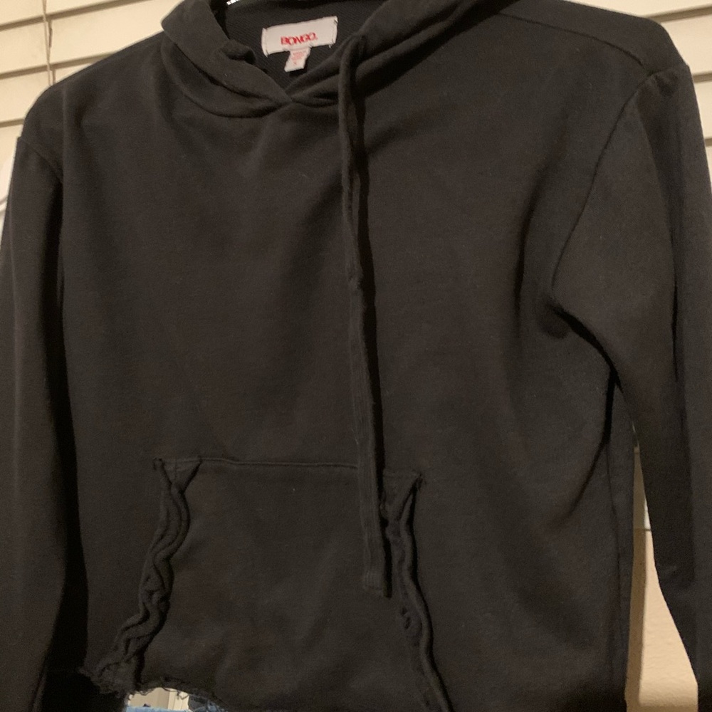 Bongo Cropped Hoodie
